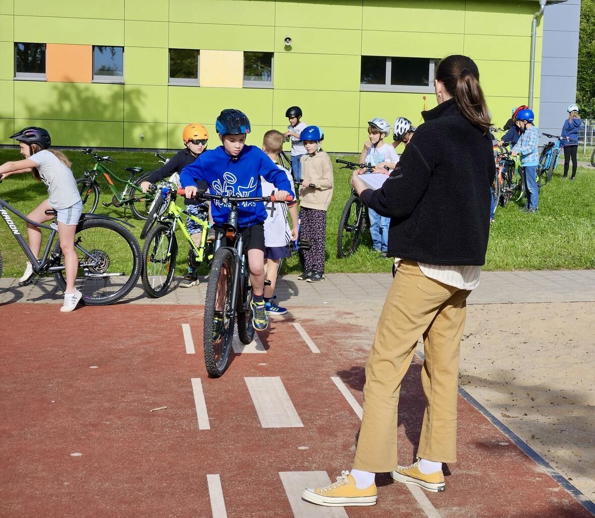 3585985a-b79e-4156-a7bf-2595ac1d6836