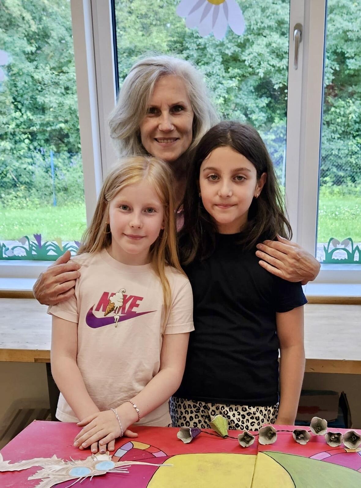 82351667-8b48-498c-9da6-5057db311585