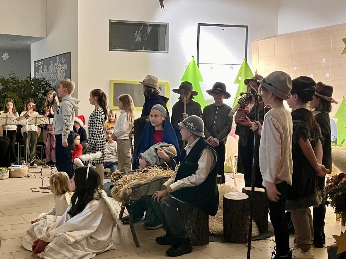 d209f4eb-15f9-42db-8b4b-183809a8bd9c