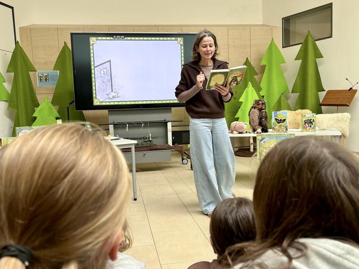 2c56c6b8-aef1-4282-bb41-aa6fff61a82d