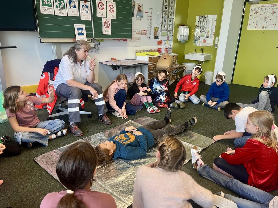 77d7c809-0038-4dd7-b549-503199aae023