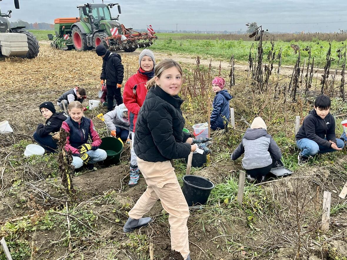 c64560be-0025-421a-9b2a-c7c22fe00107